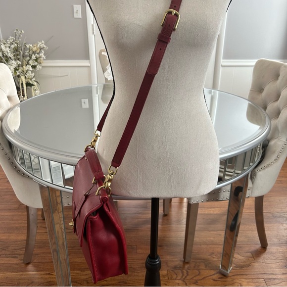 Coach Vintage Willis ♥️RED♥️ with HIDE marks - Picture 10 of 13